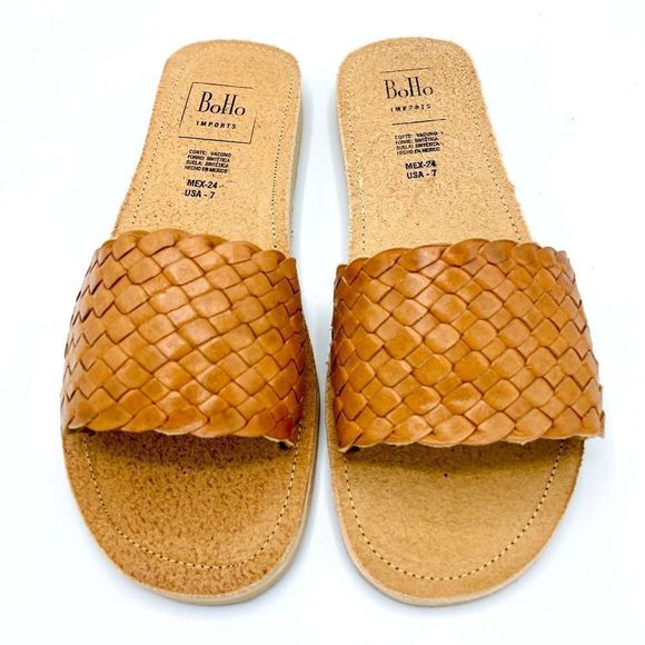 Handmade Leather Slide - Picture 2 of 5